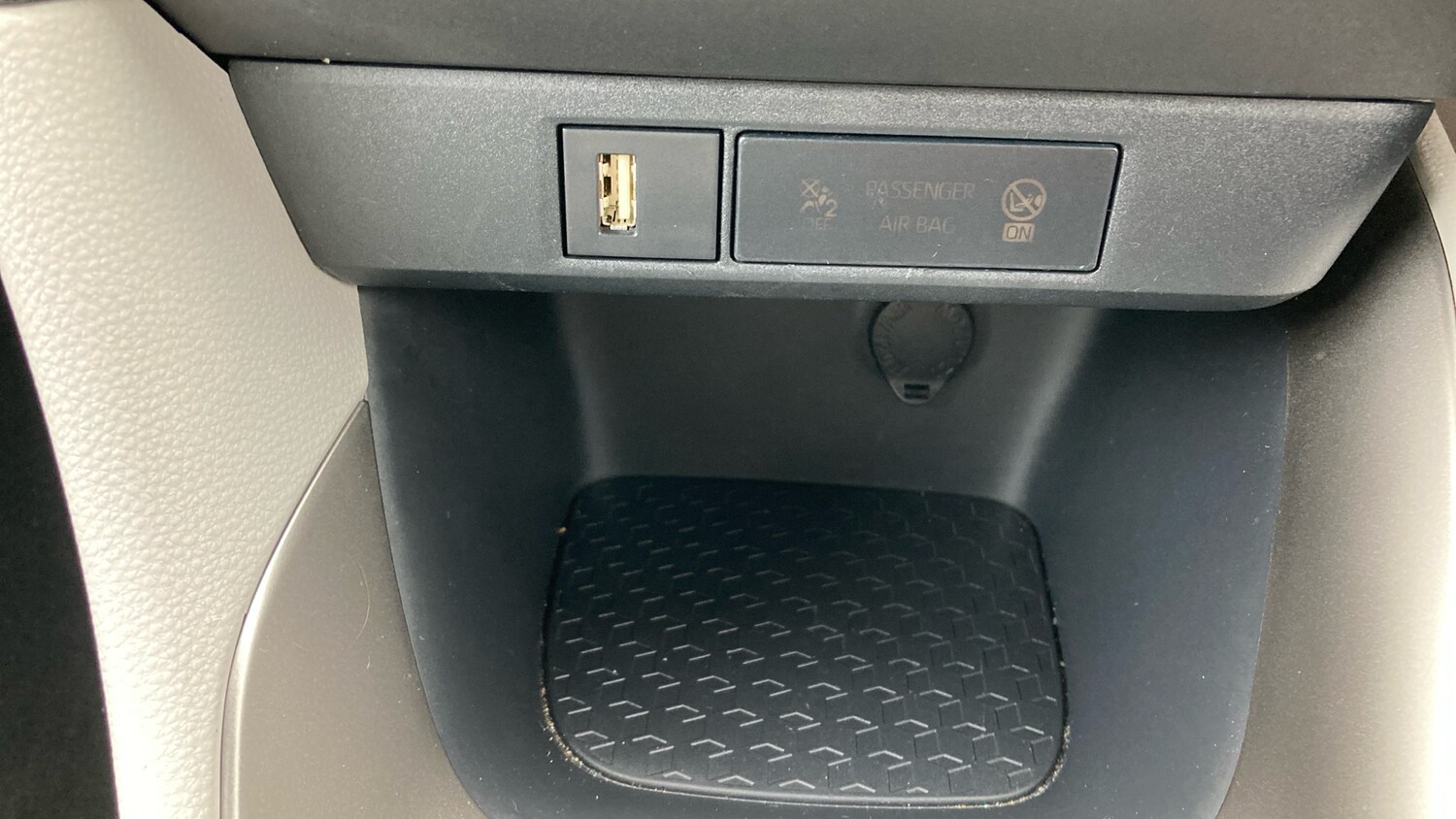 Used Toyota Yaris 2022 for sale - 75919509: Photo 23
