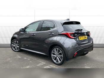 Used Toyota Yaris 2022 for sale - 75919509: Photo