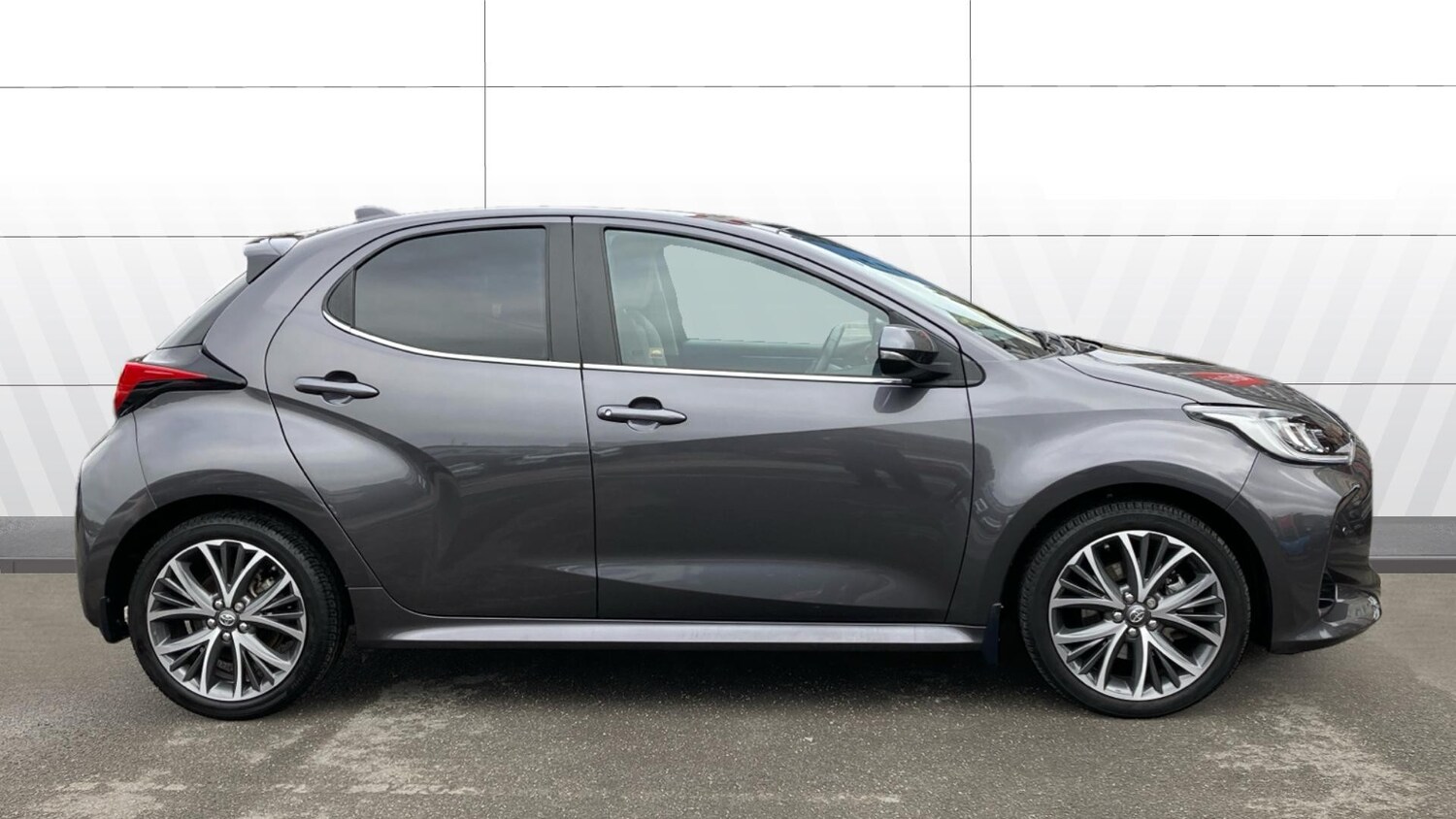 Used Toyota Yaris 2022 for sale - 75919509: Photo 5