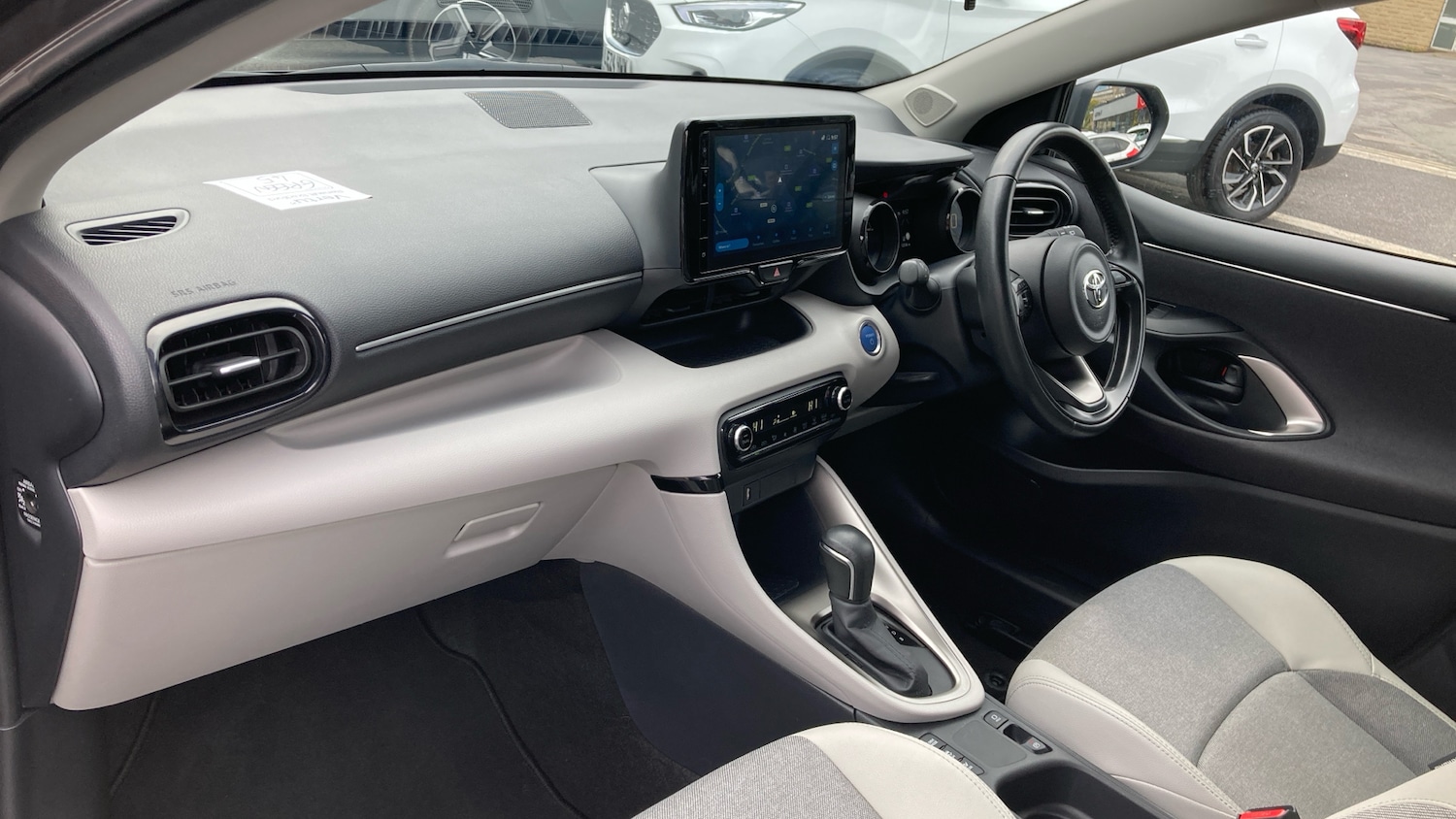 Used Toyota Yaris 2022 for sale - 75919509: Photo 9