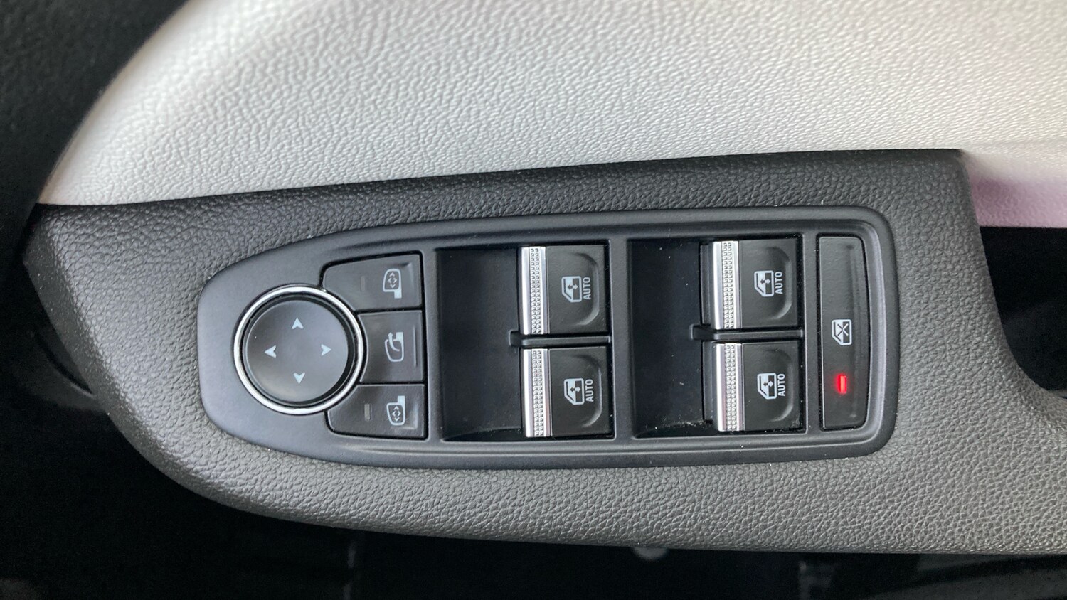 Used Renault Clio 2021 for sale - 77351109: Photo 24