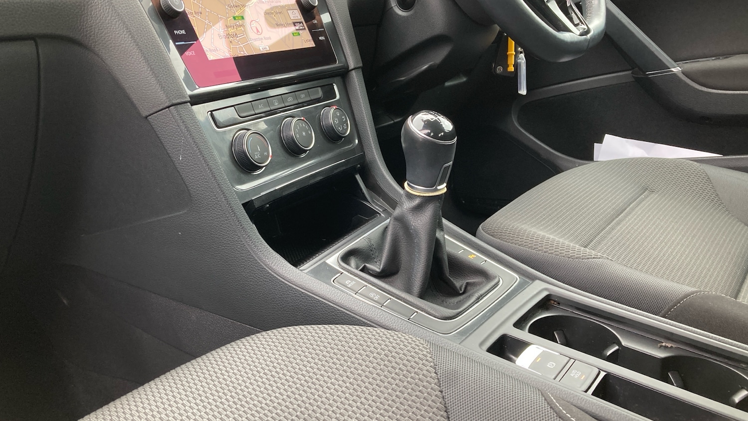 Used Volkswagen Golf 2017 for sale - 77687885: Photo 13