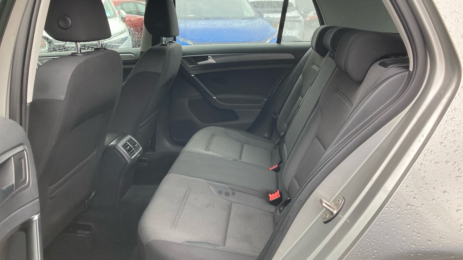 Used Volkswagen Golf 2017 for sale - 77687885: Photo 16