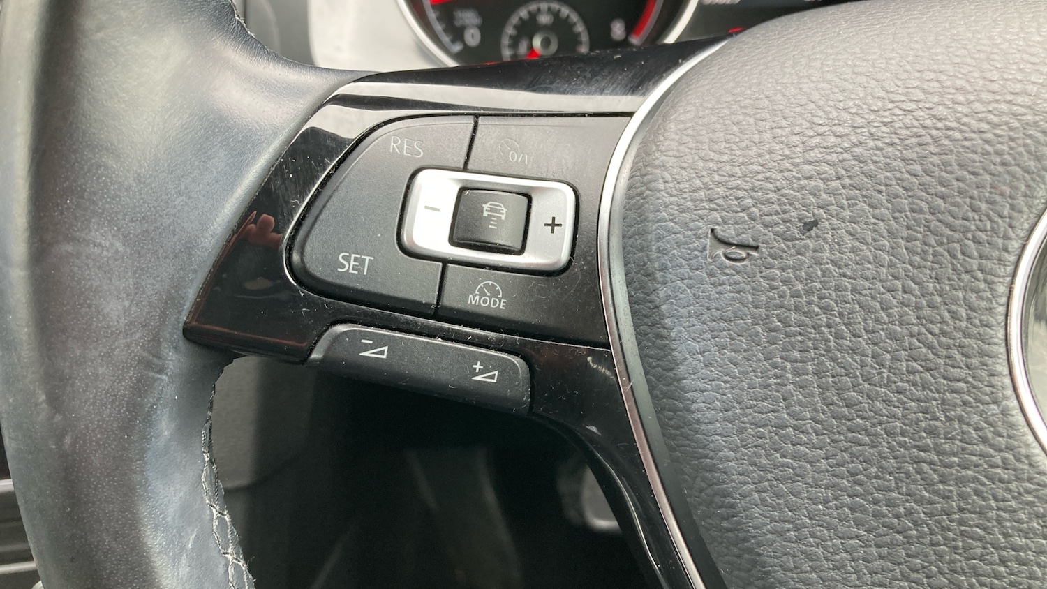 Used Volkswagen Golf 2017 for sale - 77687885: Photo 26