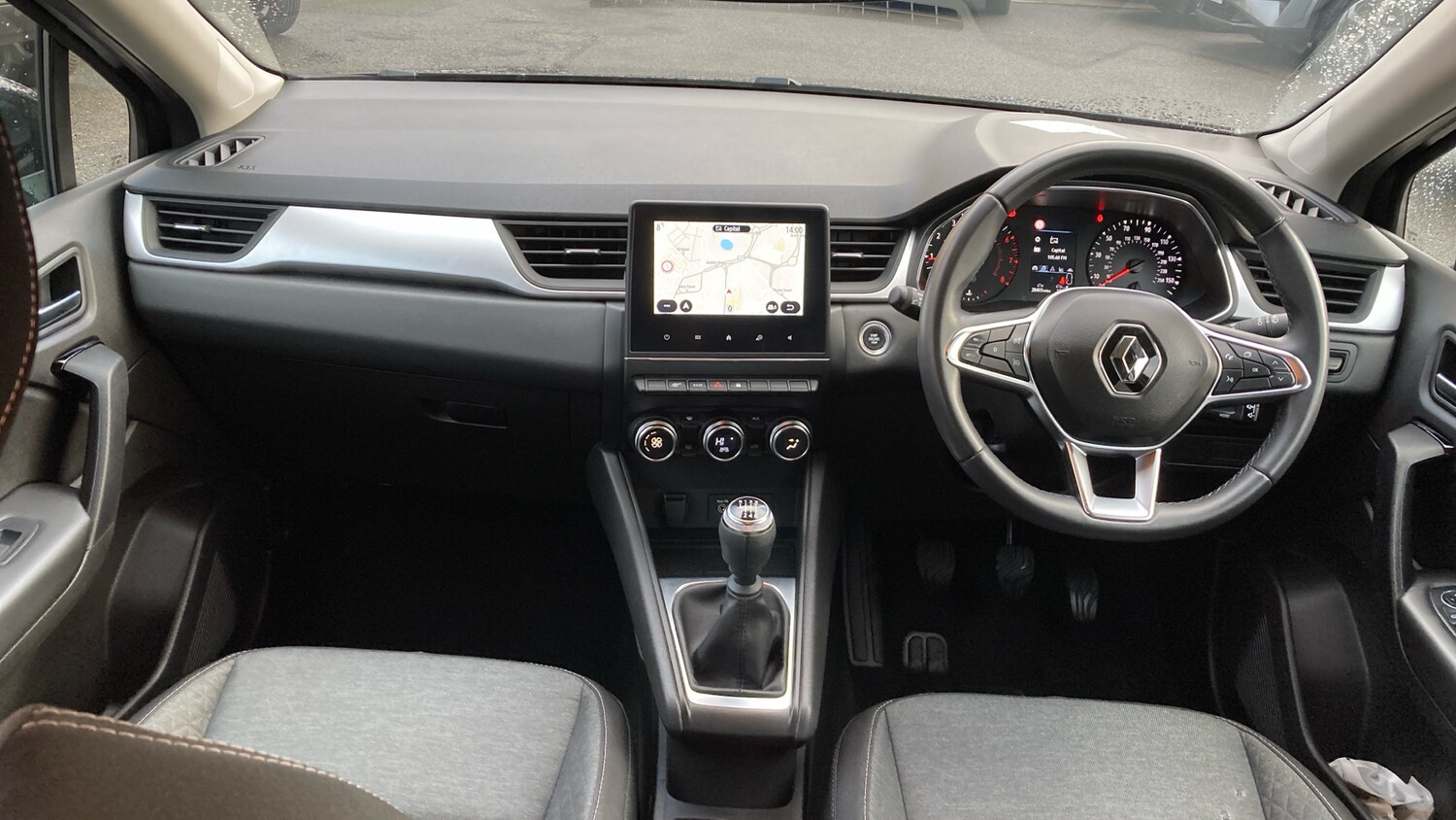 Used Renault Captur 2022 for sale - 76640044: Photo 10