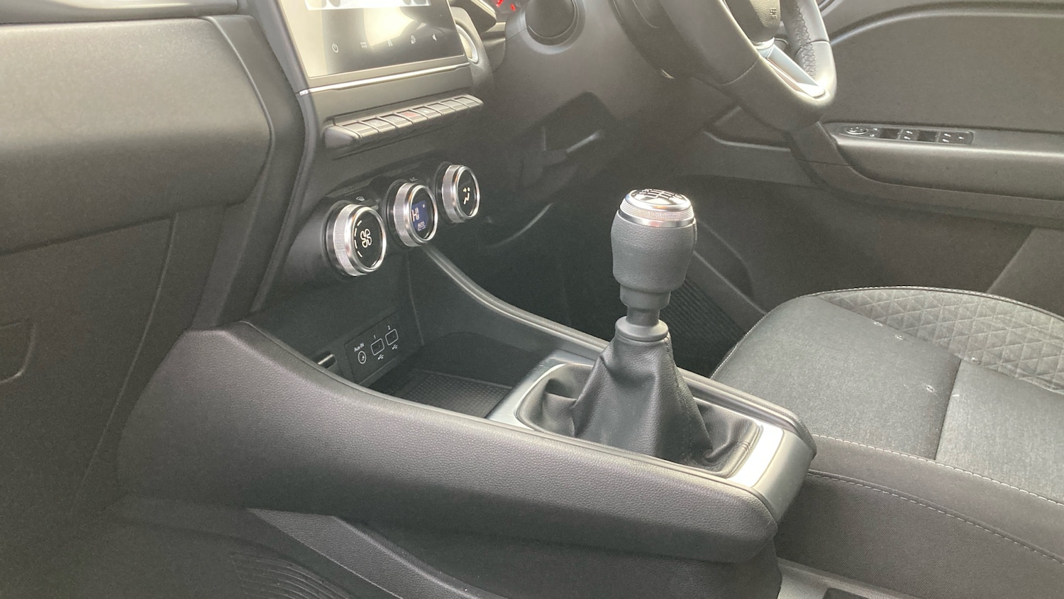 Used Renault Captur 2022 for sale - 76640044: Photo 13