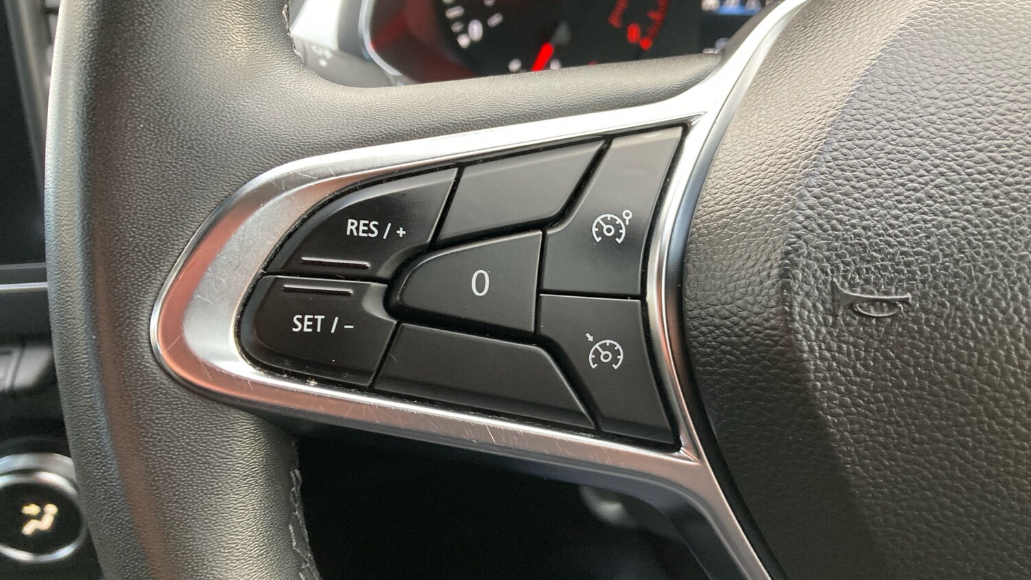 Used Renault Captur 2022 for sale - 76640044: Photo 21