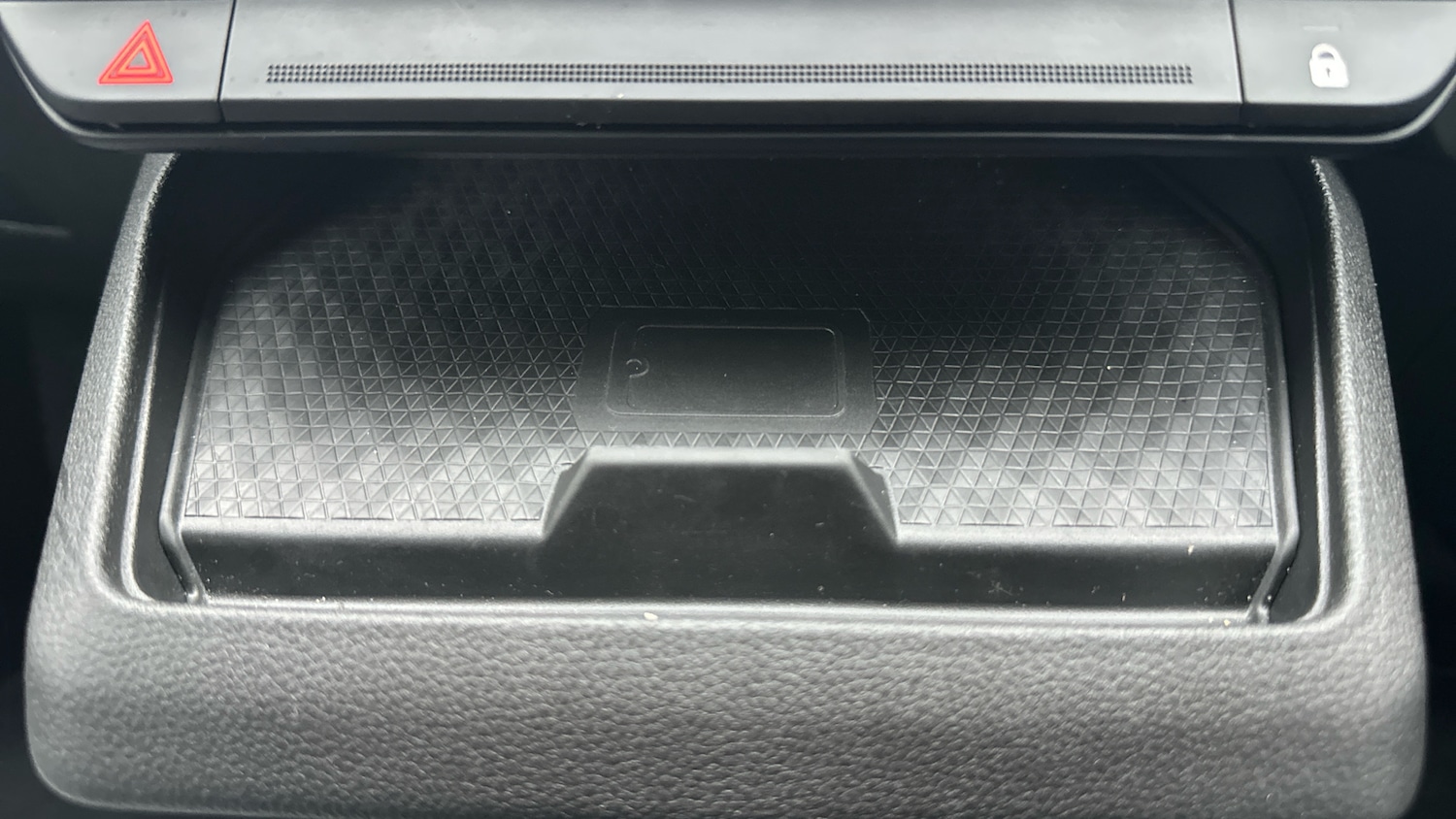 Used Renault Megane E Tech 2022 for sale - 76719185: Photo 28