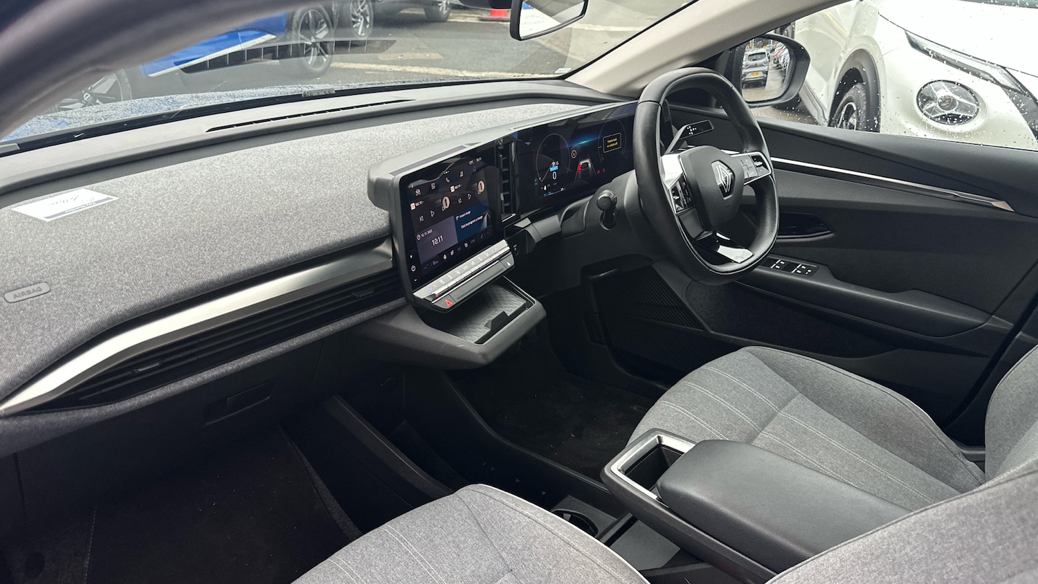 Used Renault Megane E Tech 2022 for sale - 76719185: Photo 9