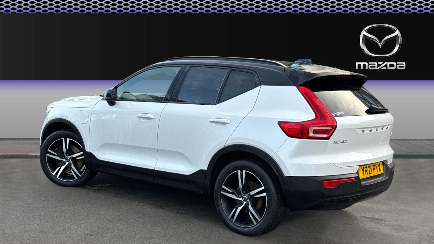 Used Volvo XC40 2021 for sale - 77606351: Photo 2
