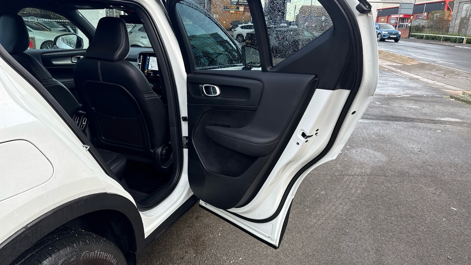 Used Volvo XC40 2021 for sale - 77606351: Photo 44