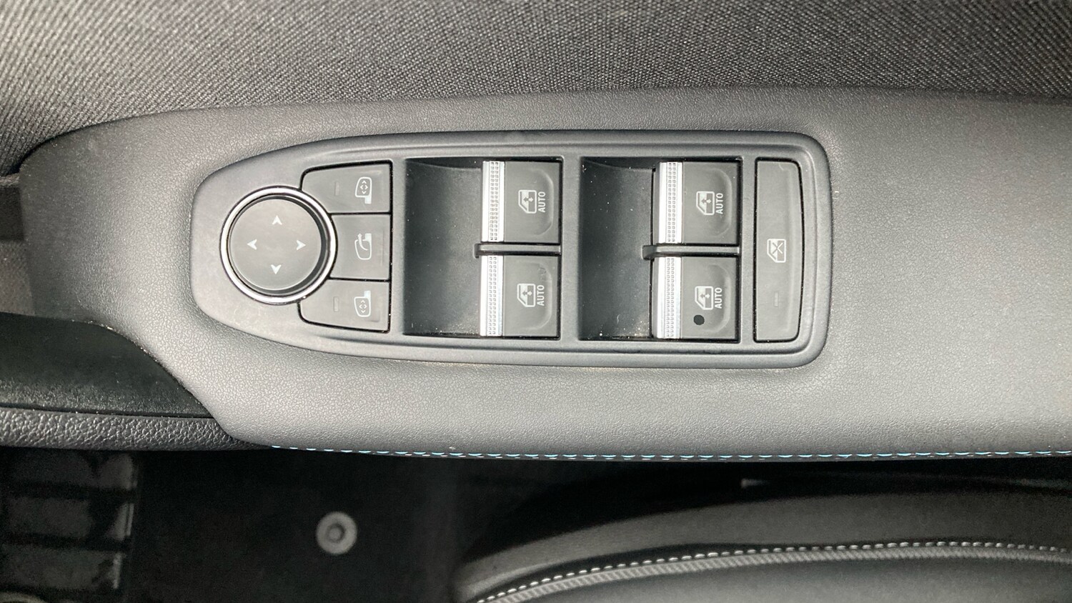 Used Renault Other 2025 for sale - 77845126: Photo 30