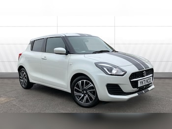 Used Suzuki Swift 2021 for sale - 77584392: Photo