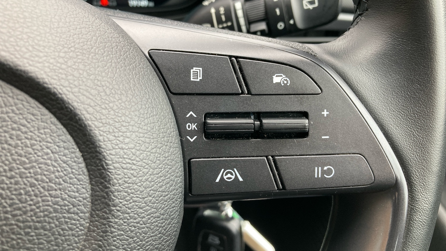 Used Hyundai i20 2021 for sale - 76117333: Photo 23