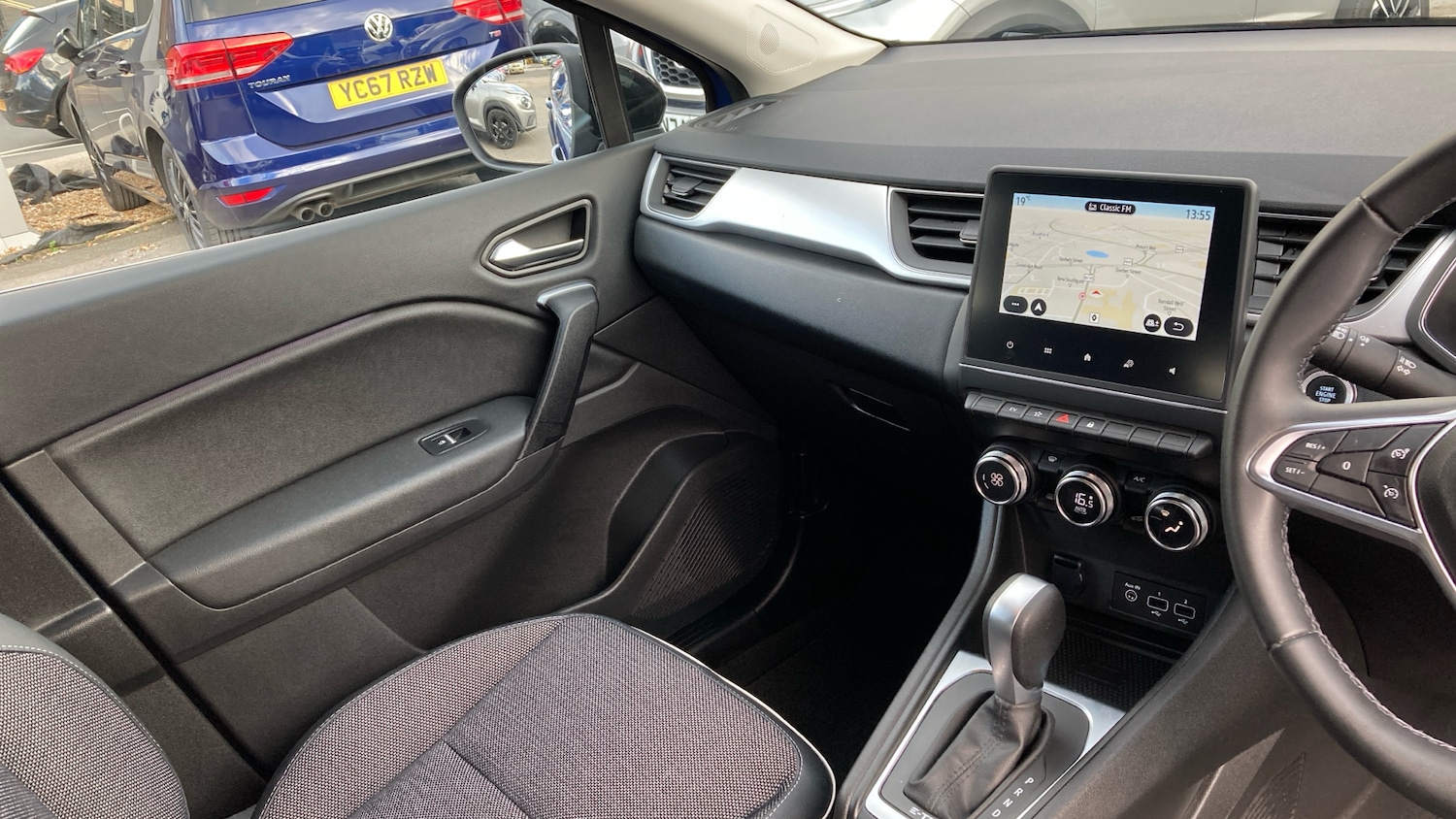 Used Renault Captur 2023 for sale - 76427784: Photo 14