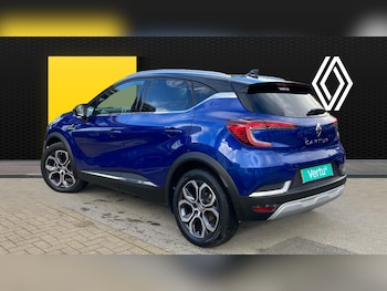 Used Renault Captur 2023 for sale - 76427784: Photo