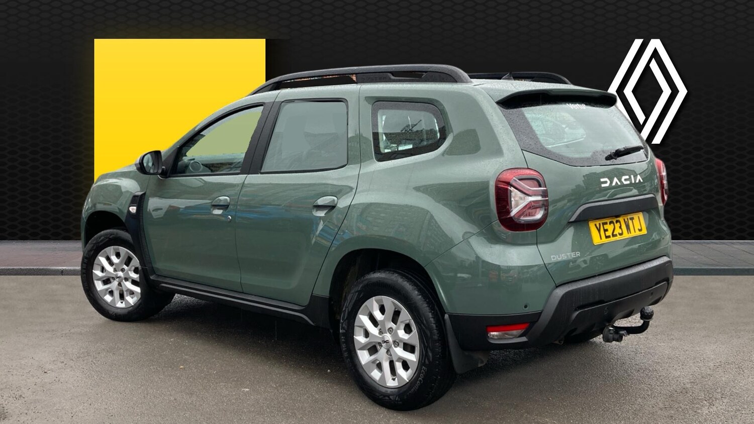 Used Dacia Duster 2023 for sale - 77999231: Photo 2