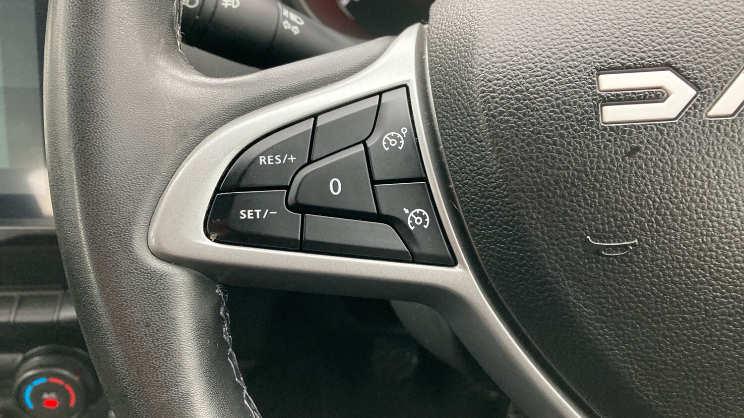 Used Dacia Duster 2023 for sale - 77999231: Photo 26