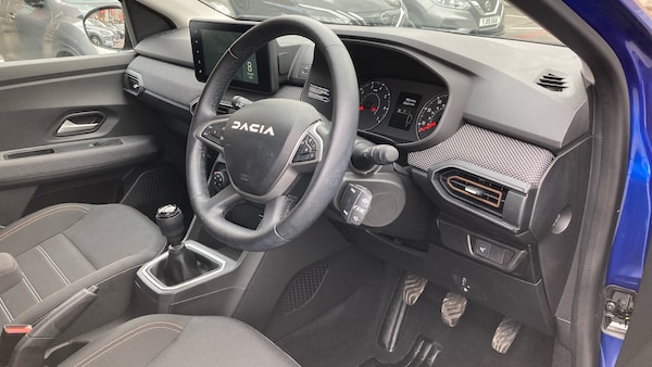 Used Dacia Sandero Stepway 2024 for sale - 76277106: Photo 11