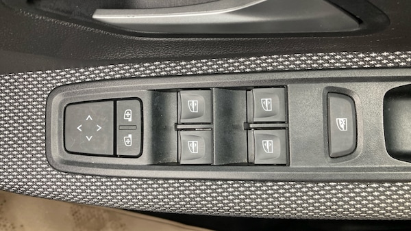 Used Dacia Sandero Stepway 2024 for sale - 76277106: Photo 24