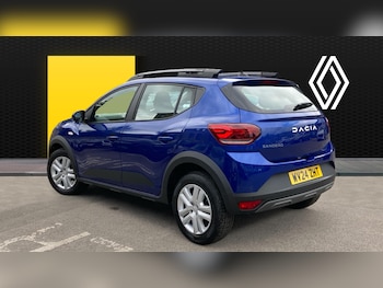 Used Dacia Sandero Stepway 2024 for sale - 76277106: Photo 2