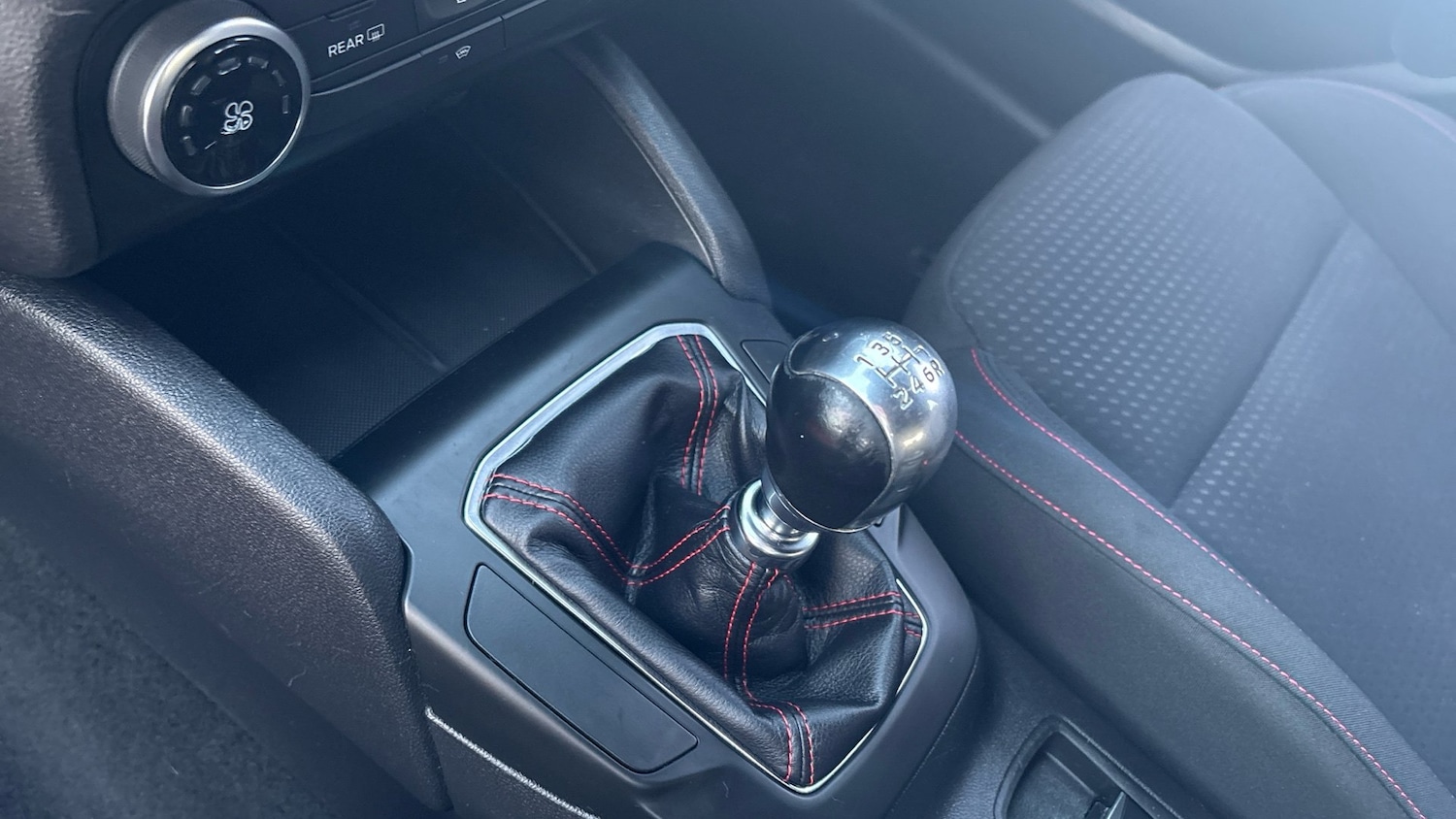 Used Ford Focus 2019 for sale - 76958411: Photo 13