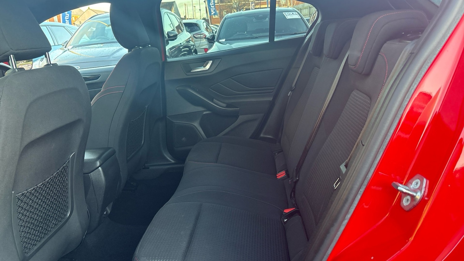 Used Ford Focus 2019 for sale - 76958411: Photo 16