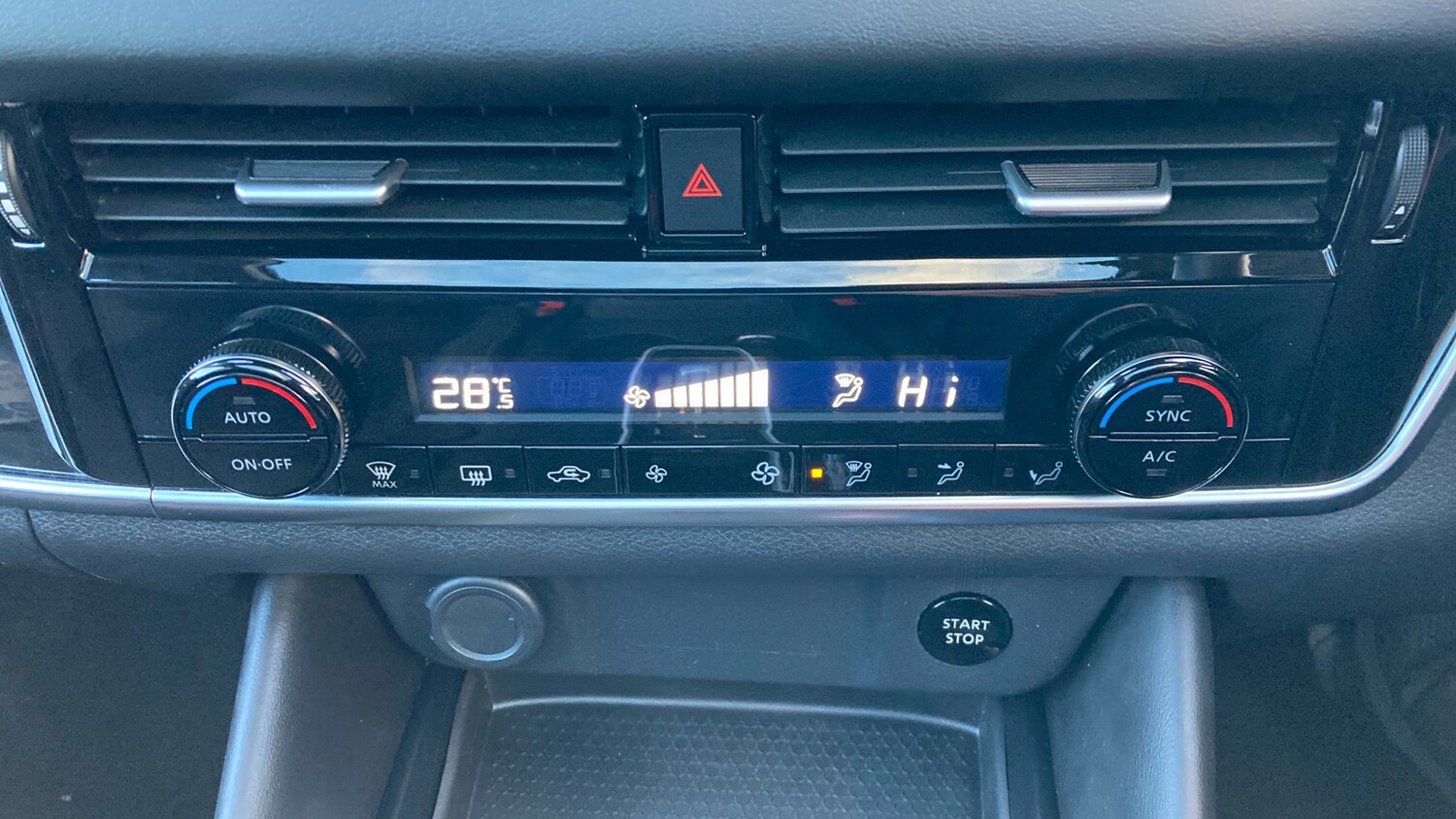 Used Nissan Qashqai 2023 for sale - 76719923: Photo 25