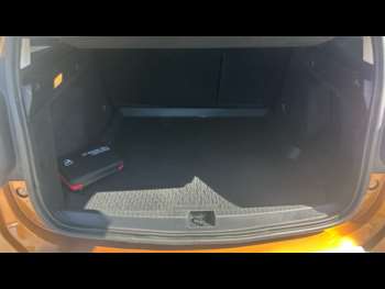 Used Dacia Duster 2021 for sale - 74696982: Photo