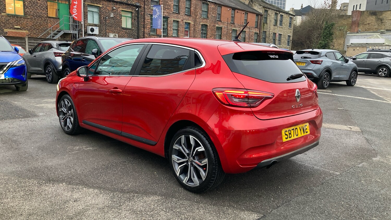 Used Renault Clio 2021 for sale - 77694065: Photo 17