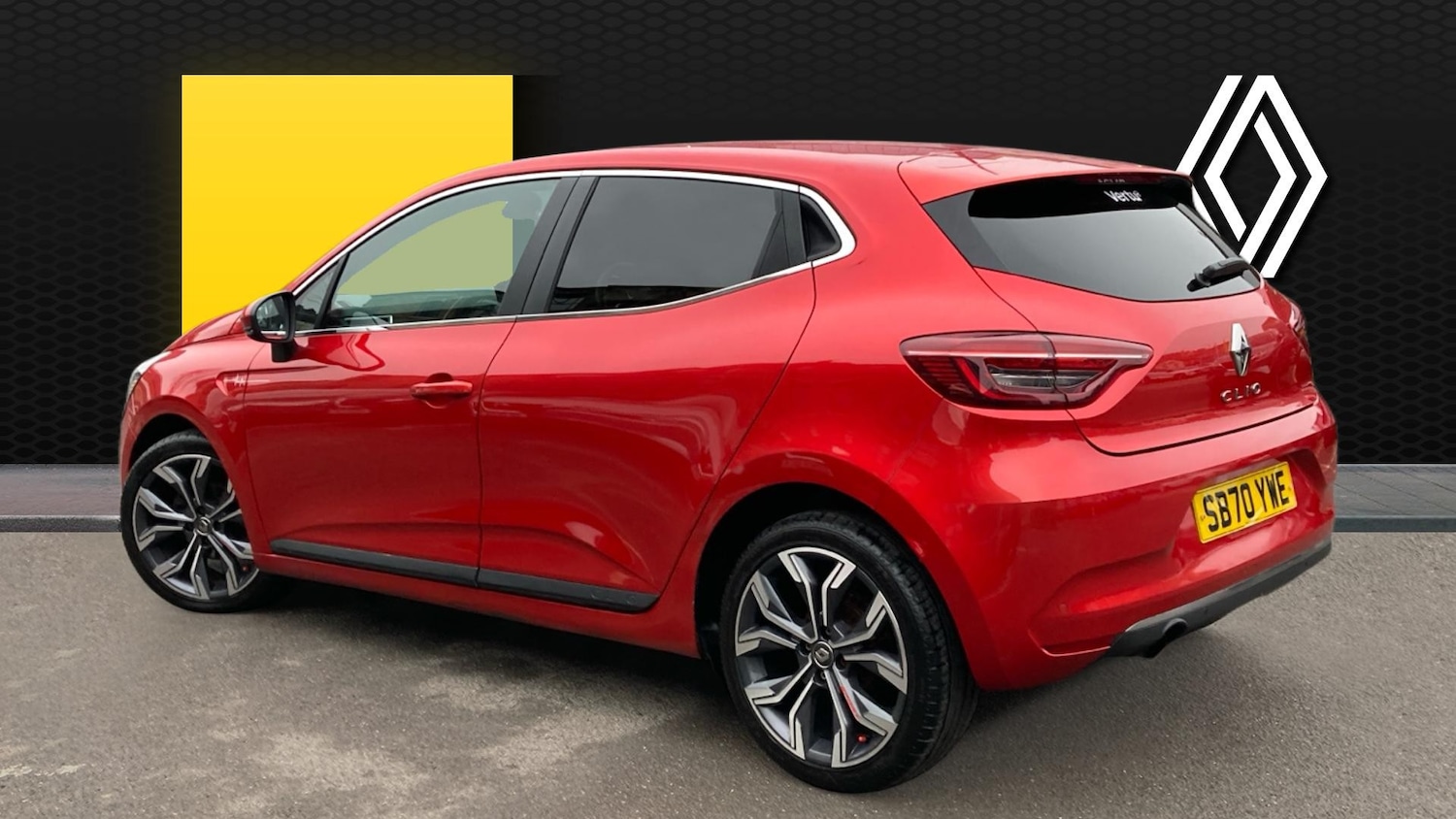 Used Renault Clio 2021 for sale - 77694065: Photo 2