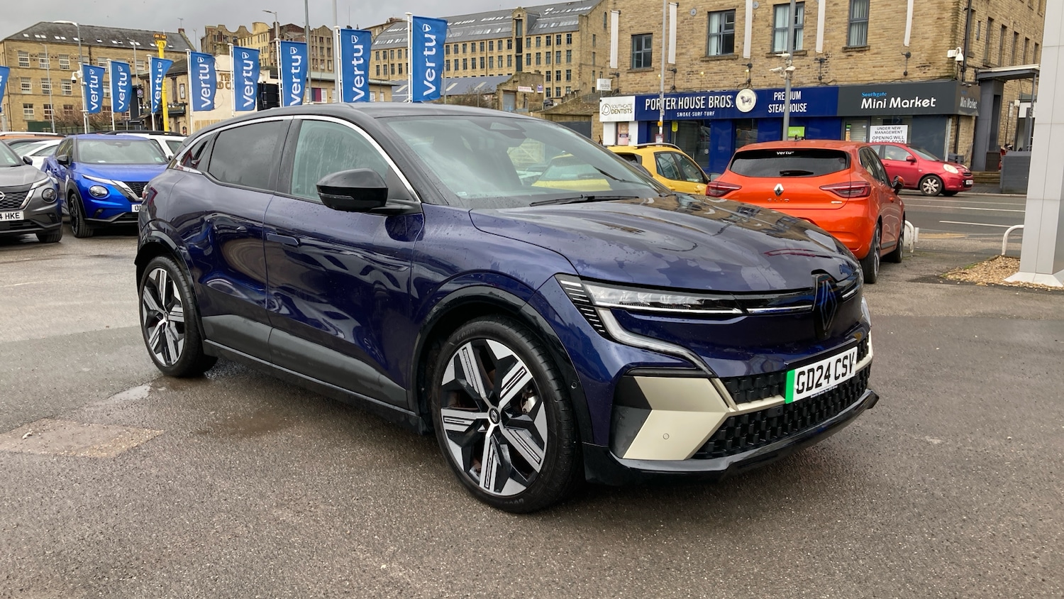 Used Renault Megane E Tech 2024 for sale - 77746531: Photo 8