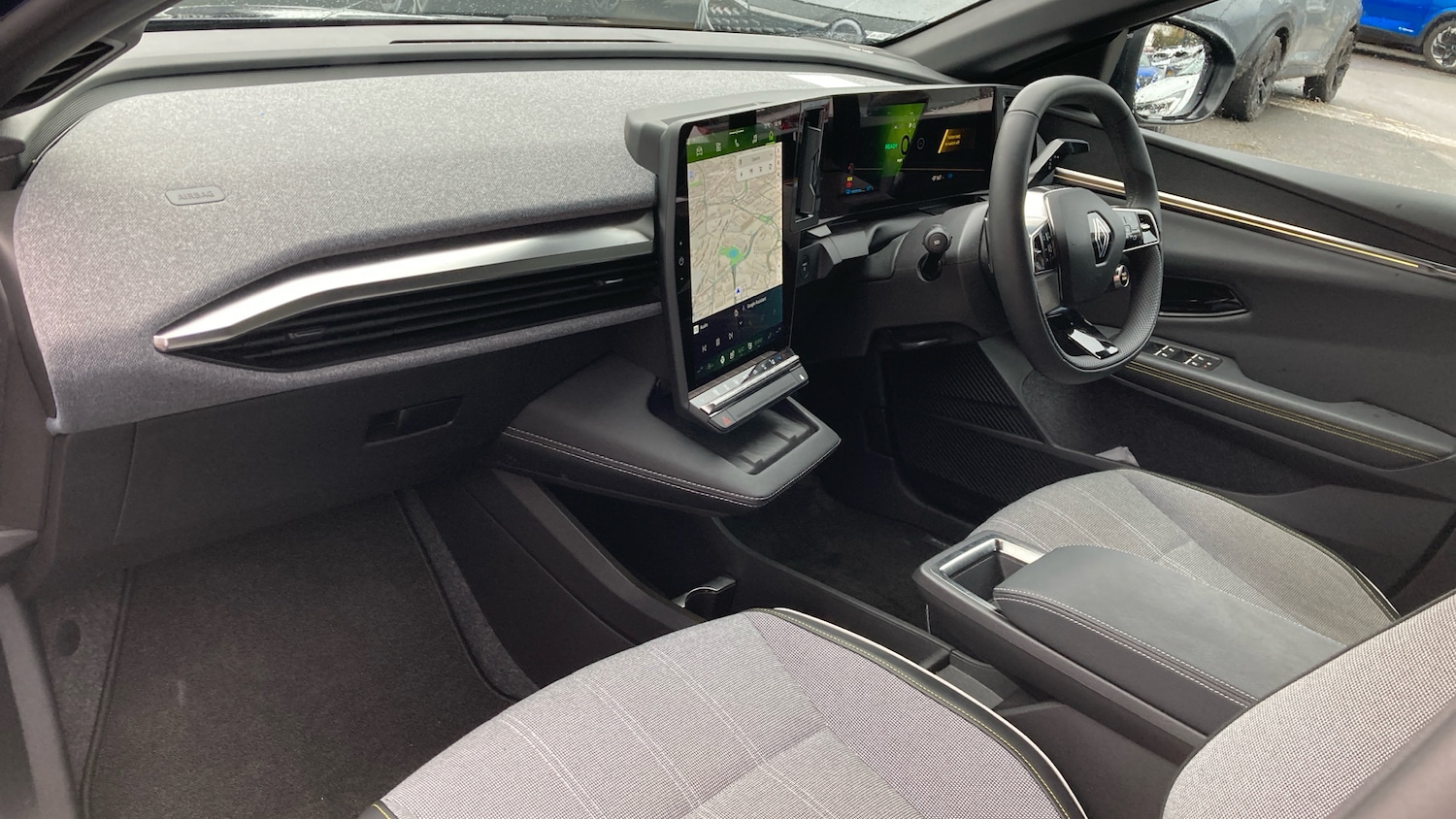 Used Renault Megane E Tech 2024 for sale - 77746531: Photo 9