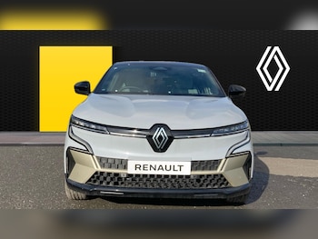 Used Renault Megane E Tech 2025 for sale - 77446080: Photo