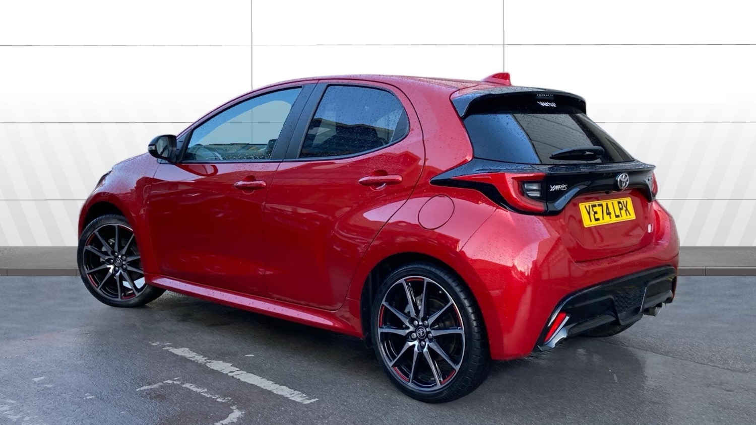 Used Toyota Yaris 2025 for sale - 76958409: Photo 2