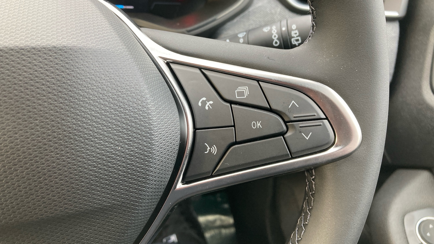 Used Renault Clio 2025 for sale - 77198797: Photo 24