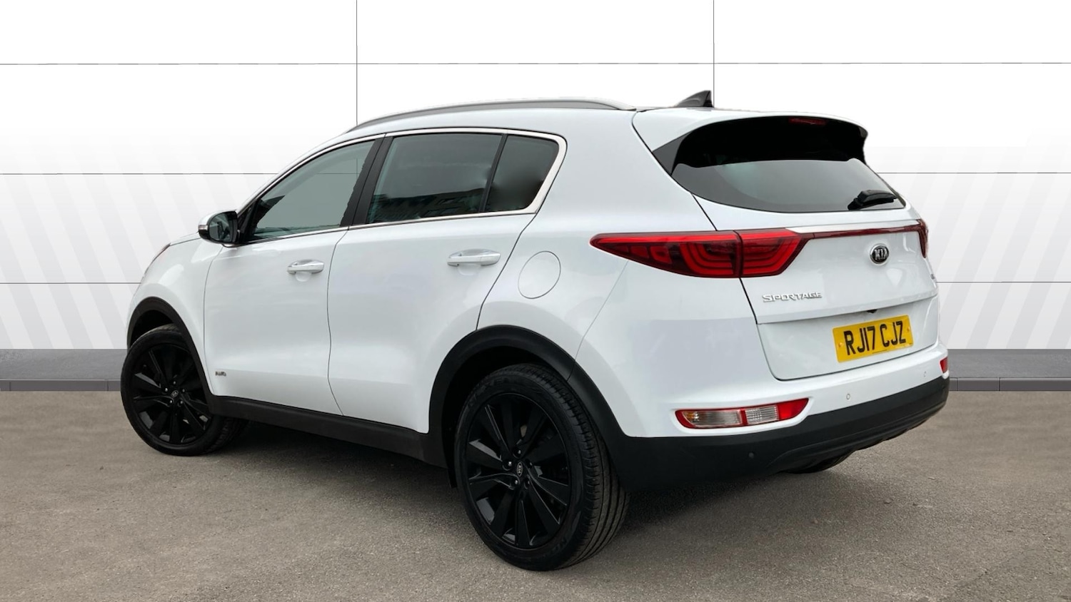 Used Kia Sportage 2017 for sale - 76450280: Photo 2