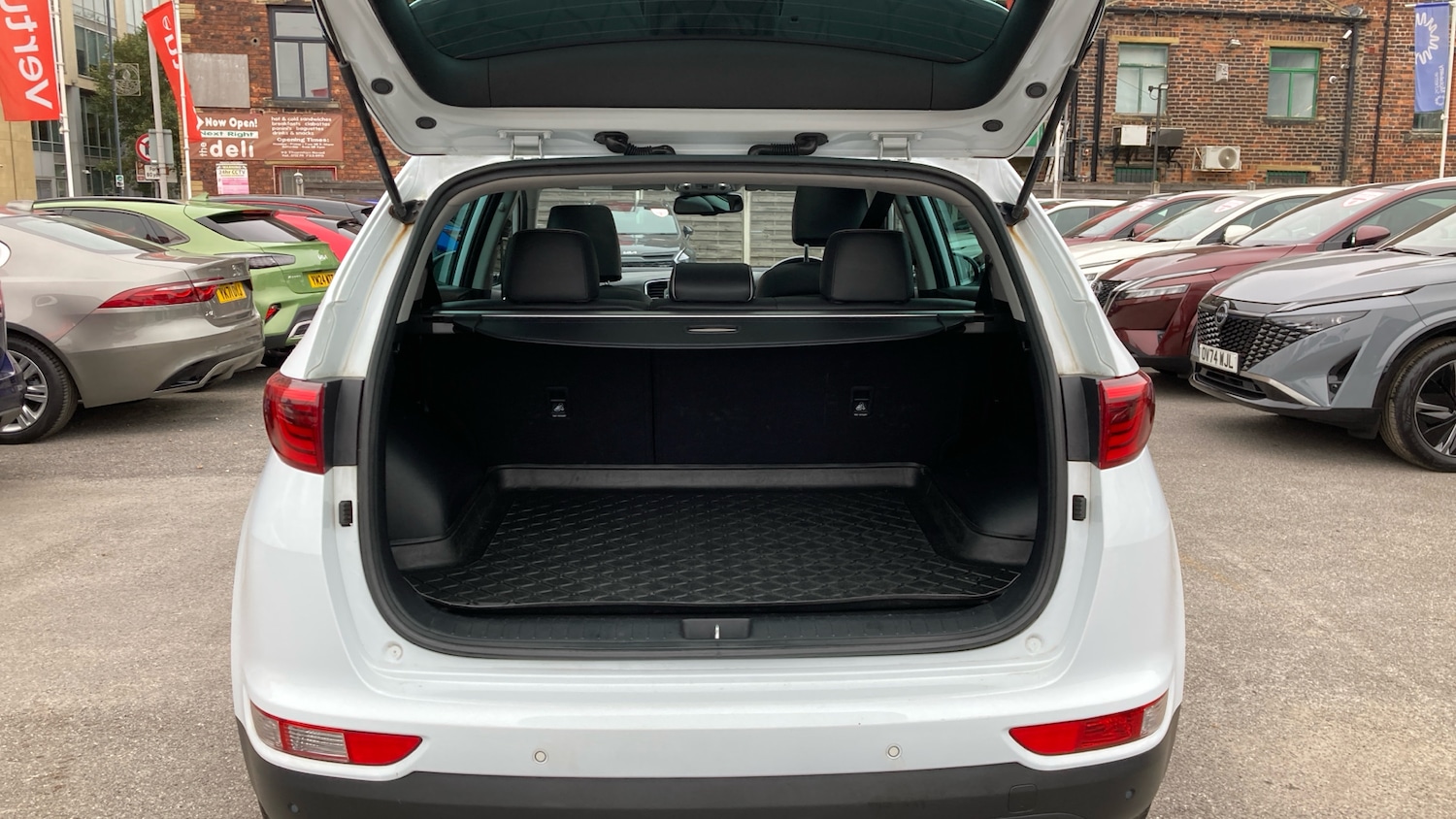 Used Kia Sportage 2017 for sale - 76450280: Photo 4