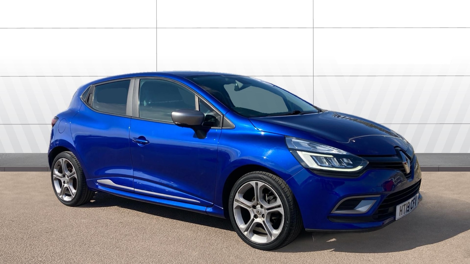 Used Renault Clio 2019 for sale - 76207699: Photo 1
