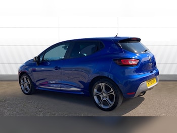 Renault Clio feature image 2
