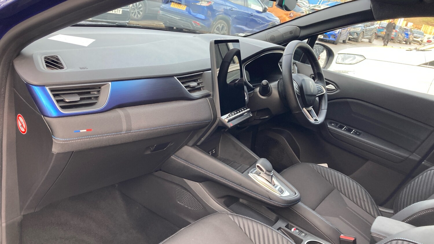 Used Renault Other 2024 for sale - 77845120: Photo 9