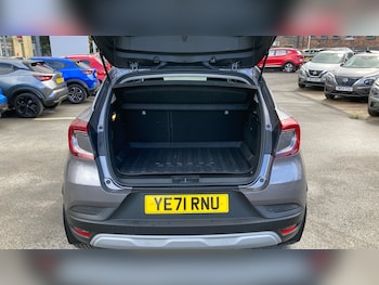 Used Renault Captur 2021 for sale - 75440433: Photo