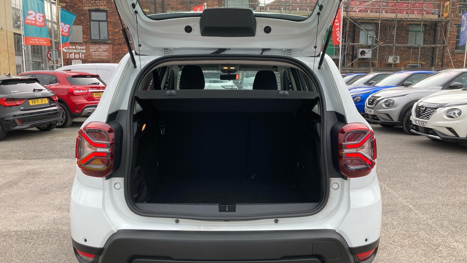 Used Dacia Duster 2022 for sale - 77803052: Photo 4