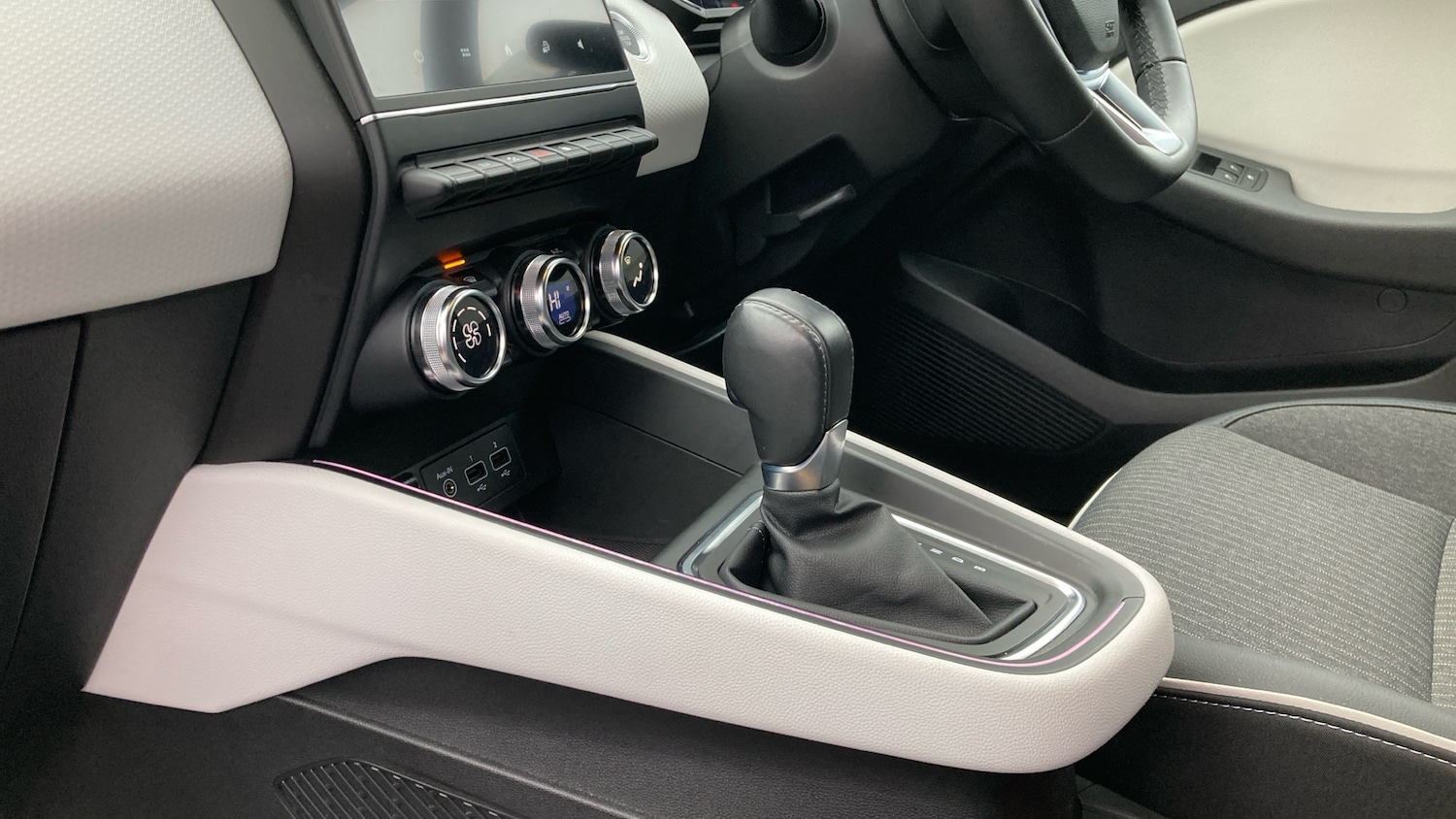 Used Renault Clio 2022 for sale - 76821469: Photo 13