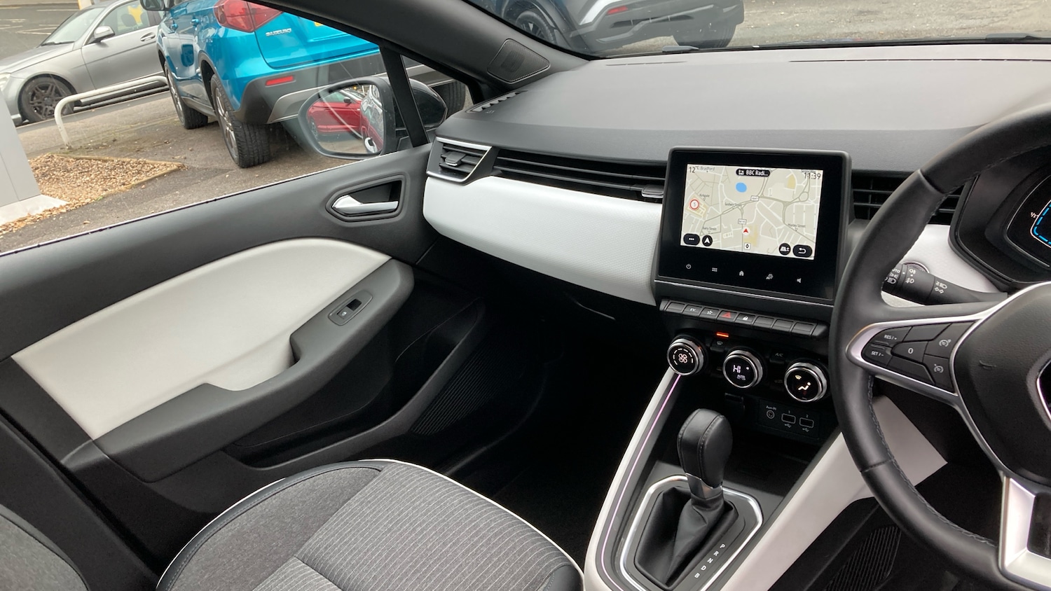 Used Renault Clio 2022 for sale - 76821469: Photo 14