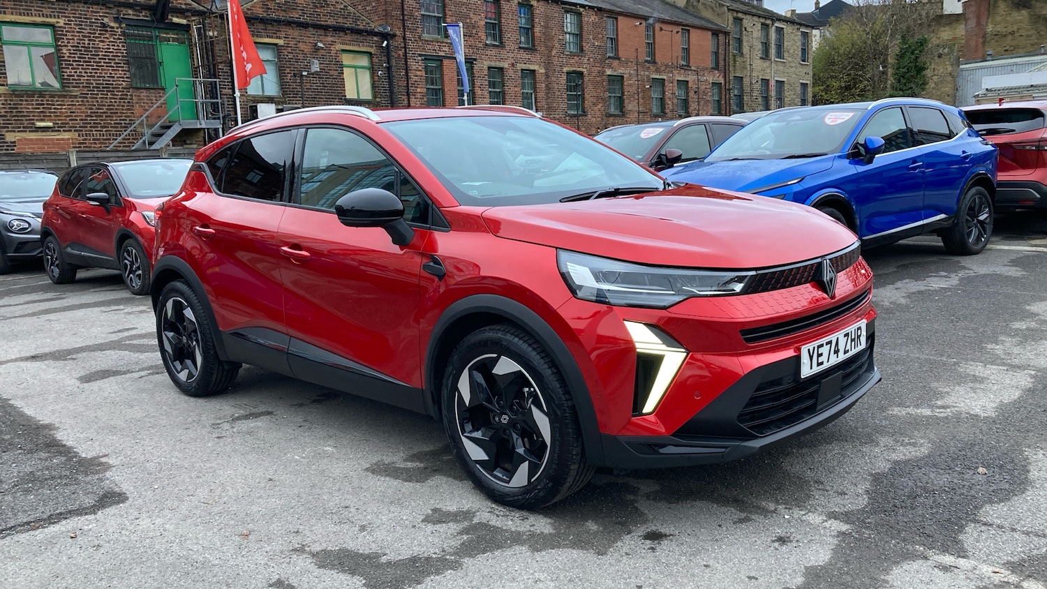 Used Renault Captur 2024 for sale - 76699180: Photo 8