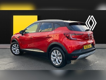 Used Renault Captur 2020 for sale - 76618479: Photo
