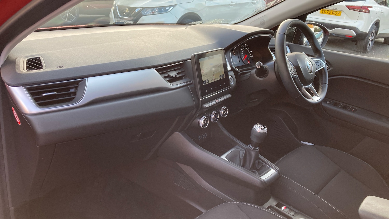 Used Renault Captur 2020 for sale - 76618479: Photo 9