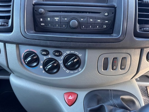Used Renault Trafic 2012 for sale - 76223923: Photo 12