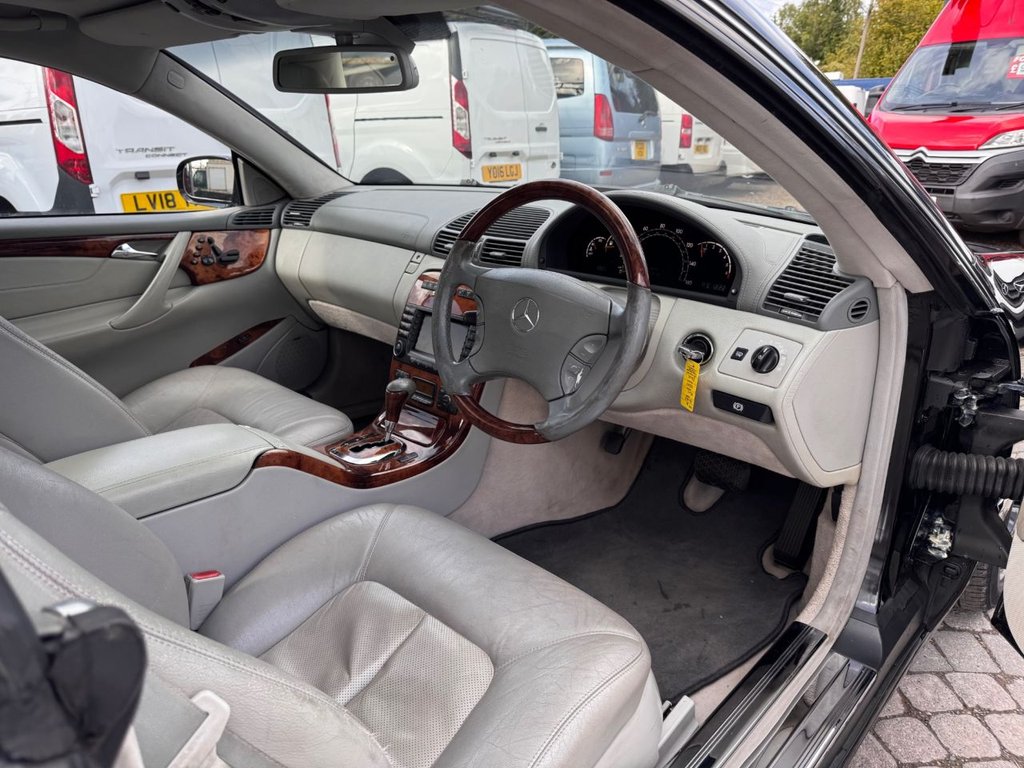 Used Mercedes-Benz CL 2004 for sale - 76048443: Photo 2